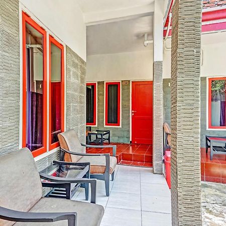 Hotel Kalimantan Сурабая Екстериор снимка